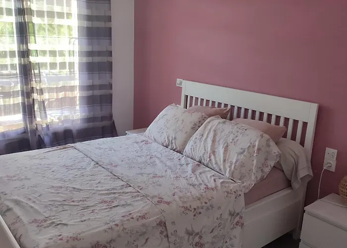 Appartement Avec Parking Privee