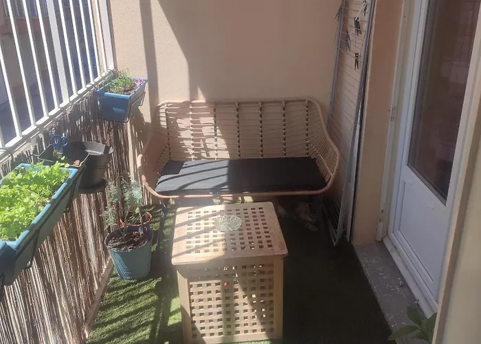 Appartement Avec Parking Privee